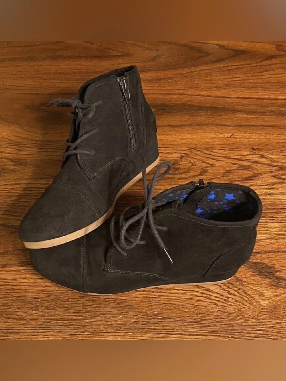 Cat & Jack Girls Black Faux Suede Lace Up Side Zip Ankle Booties Size 6